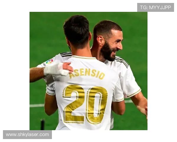 维尼修斯五大联赛首次替补传射并染黄创历史成为首位纪录保持者 维尼修斯五大联赛首次替补传射并染黄创历史成为首位纪录保持者