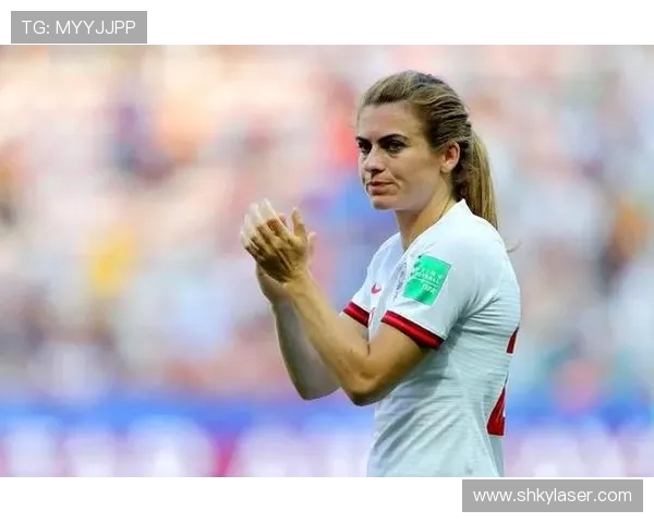 前英格兰女足球员卡尼亮相舞蹈节目成功夺得当晚最高分 前英格兰女足球员卡尼亮相舞蹈节目成功夺得当晚最高分