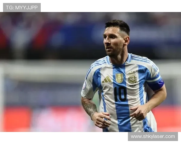 梅西周一亮相阿根廷队训练 或未必首发对阵波多黎各 梅西周一亮相阿根廷队训练 或未必首发对阵波多黎各