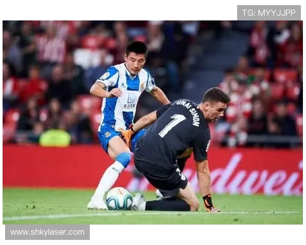 什琴斯尼六战皇马狂丢十一球仍未零封创下生涯尴尬纪录 什琴斯尼六战皇马狂丢十一球仍未零封创下生涯尴尬纪录